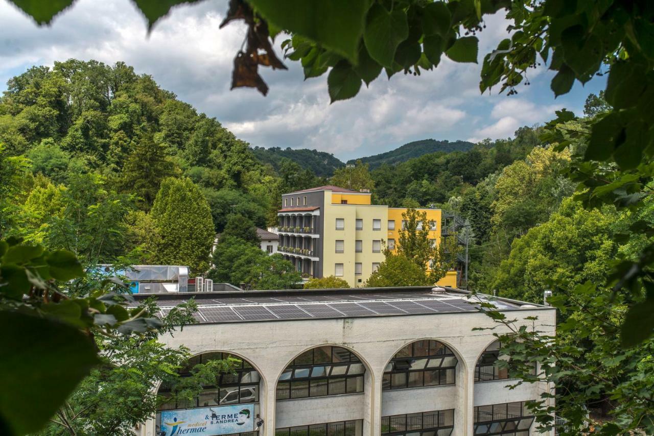 Hotel Salus Sant'Andrea Bagni Екстер'єр фото